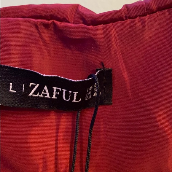 Windbreaker - Picture 4 of 5